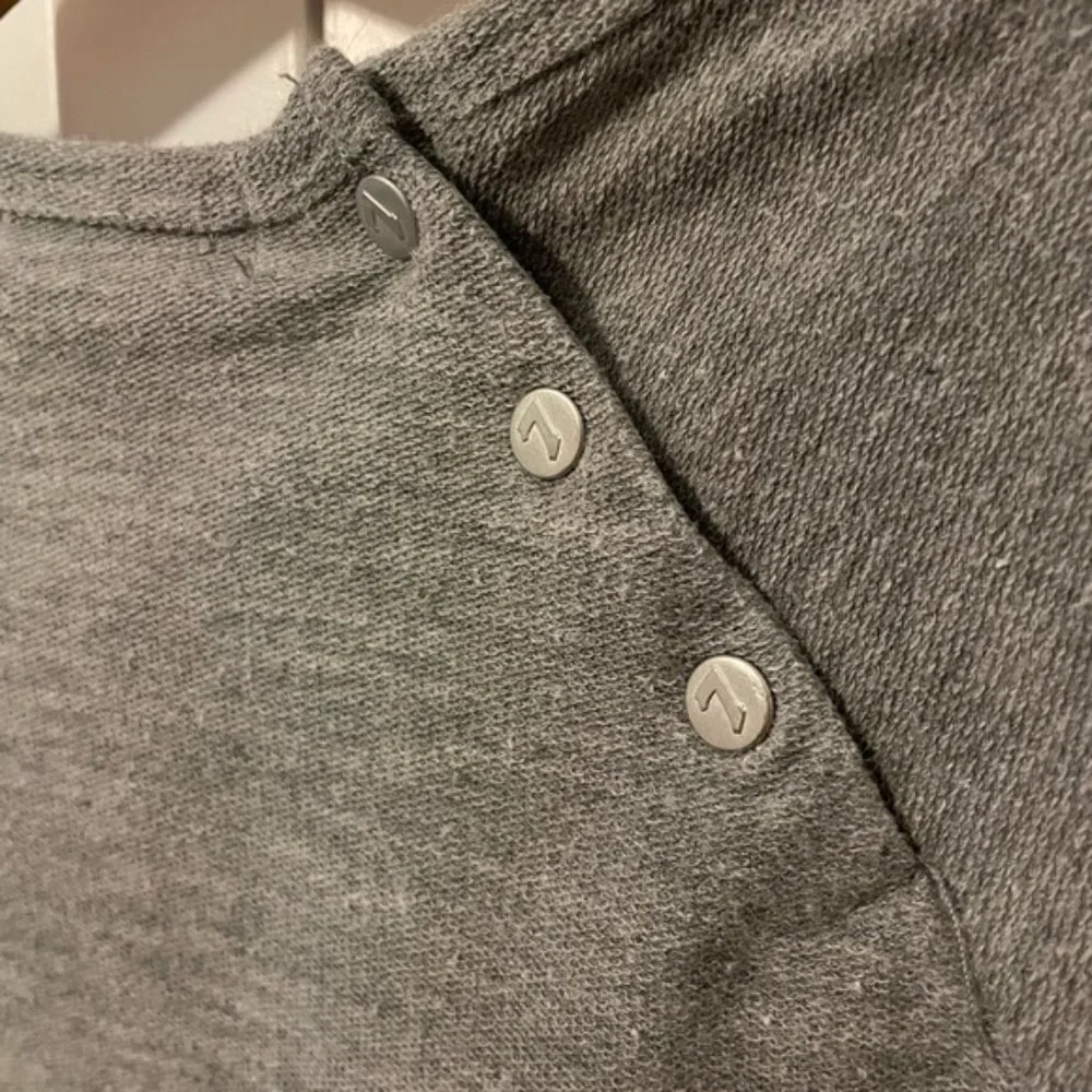 7 FOR ALL MANKIND Jumper Pullover Sweater Grey Pink Floral Buttons Girl’s 4T - Picture 4 of 5
